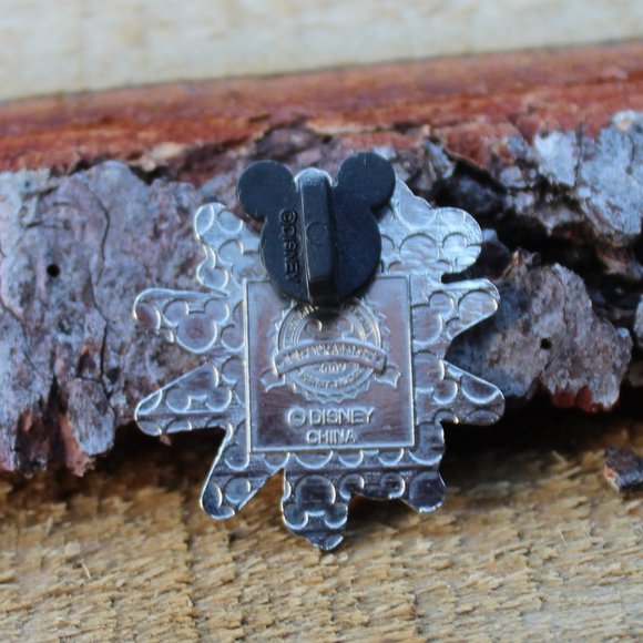 Retro Collection Mystery - Mickey Mouse Disney Pin 67627 - Picture 3 of 4